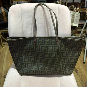 Fendi tote